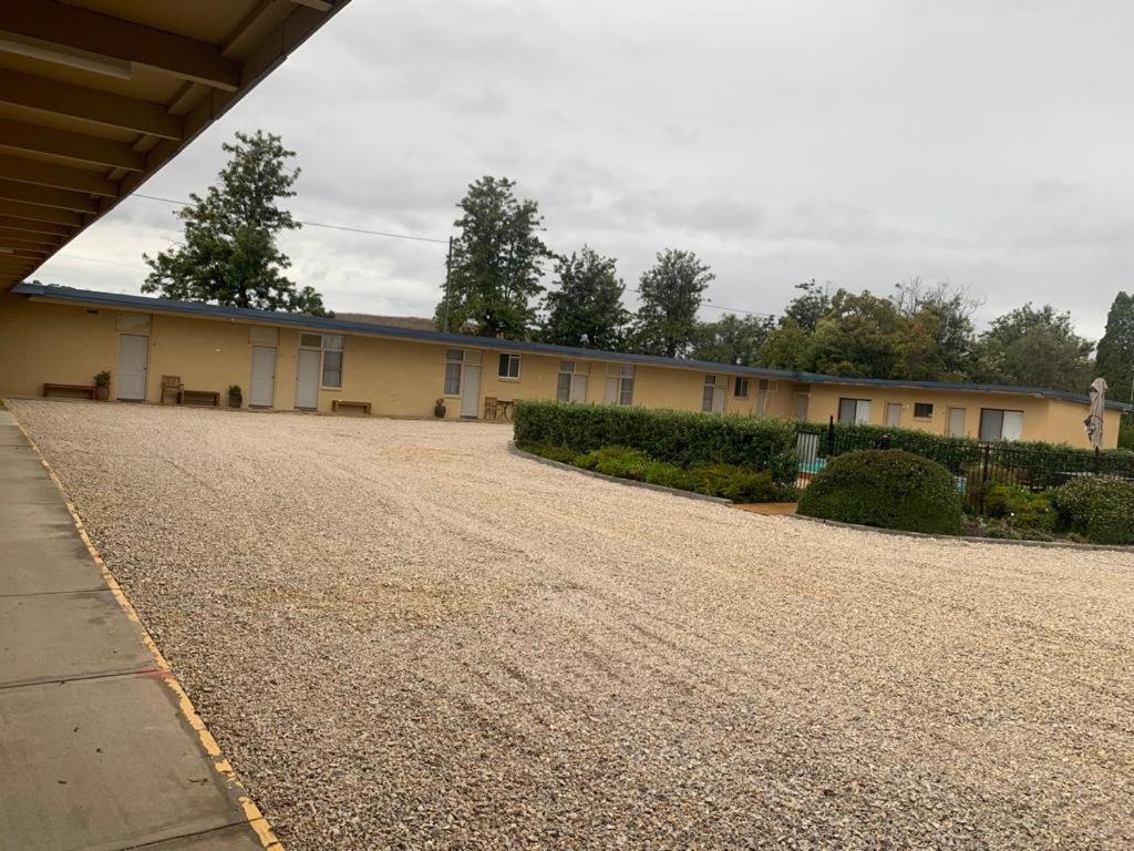 Gulgong Motel Exterior photo